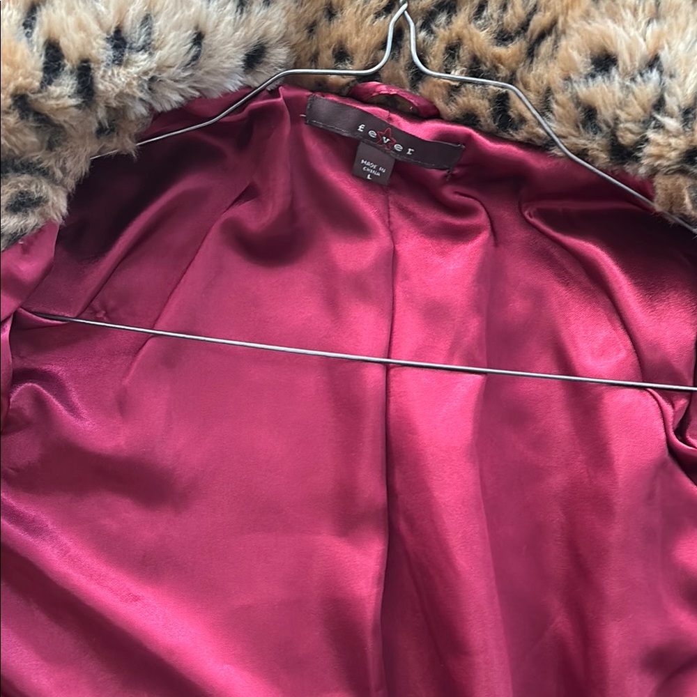 Leopard Print Faux Fur Jacket - Picture 3 of 3